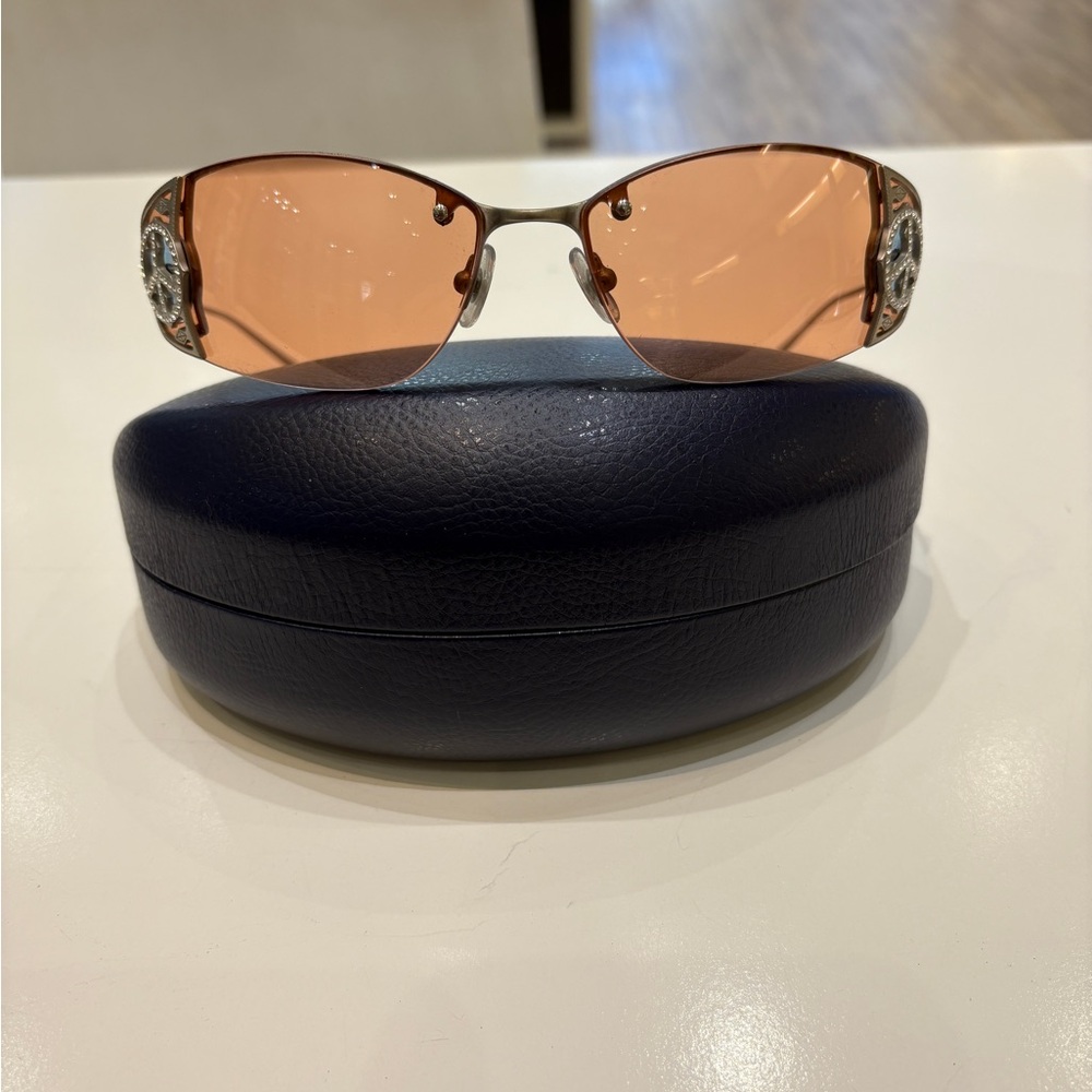 Loree Rodkin “Cher” Sunglasses
New Without Tags
Comes with generic case.